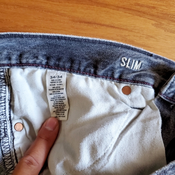 American Eagle Jeans - Picture 2 of 3